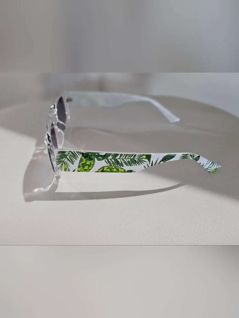 Retro Clear Frame Sunglasses Tropical Palm Print Arms Gradient Lens UV Protectio